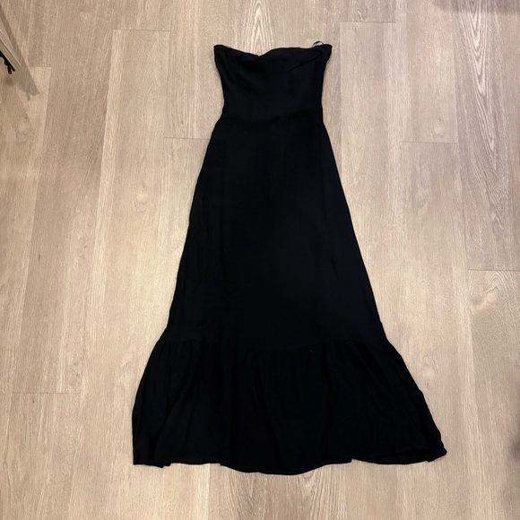 Reformation Black Dress 
Sz 0 - Picture 3 of 9